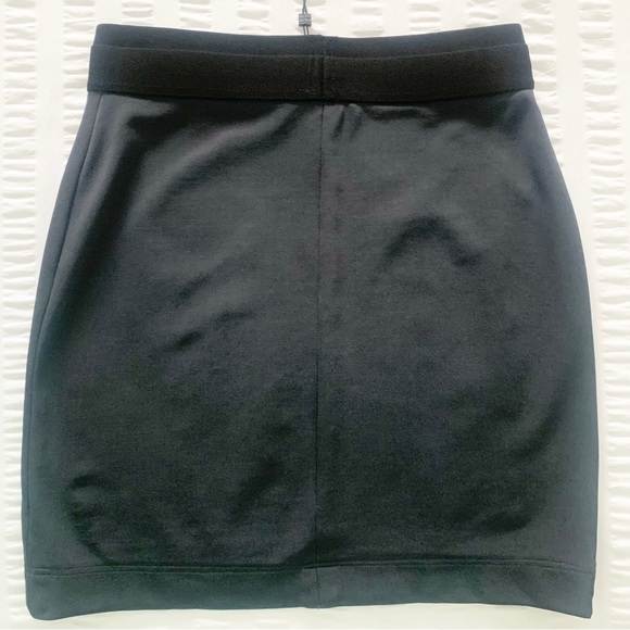 BCBGMAXARIA Women's Short Skirt - Picture 5 of 6